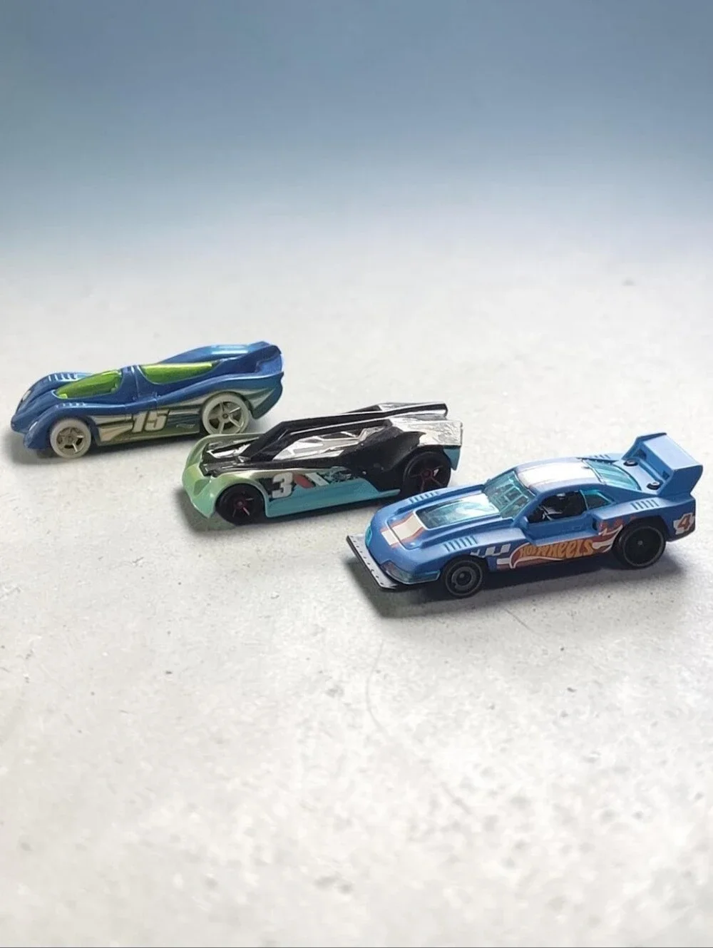 (Lot Of 3) Assorted Hot Wheels Power Pistons/Split Vision/ GT-Scorcher/Die-Cast